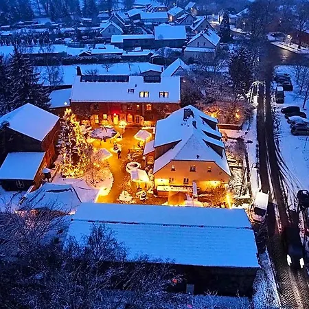 Bed and Breakfast Gut Leben Landresort 4*